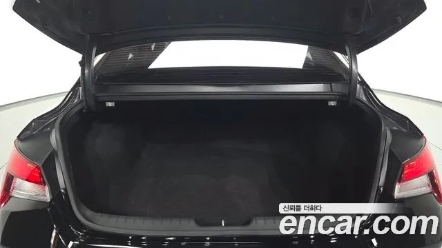 2023 Hyundai Avante (CN7) 1.6 Sold VIN KMHLM41EEPU353388 – interior seats