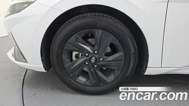 2023 Hyundai Avante (CN7) 1.6 Sold VIN KMHLM41EEPU359123 – undercarriage 2023 Hyundai Avante (CN7) 1.6 Sold VIN KMHLM41EEPU359123 – undercarriage