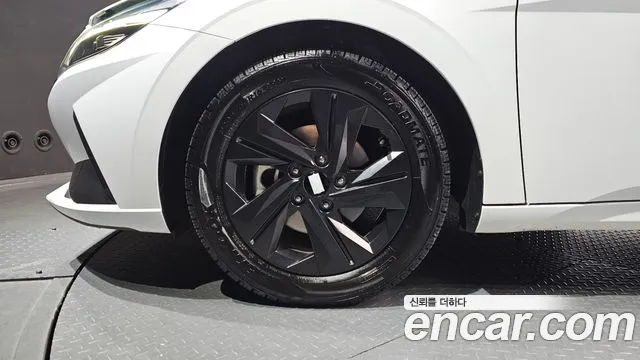 2023 Hyundai Avante (Cn7) 1.6 Sold VIN KMHLM41EEPU374207 – front exterior