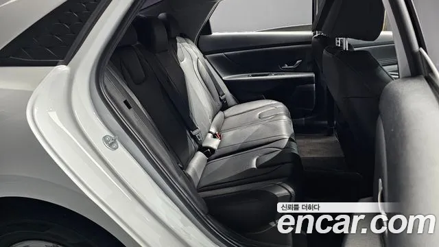 2024 Hyundai The New Avante (Cn7) 1.6 Sold VIN KMHLM41EERU608873 – front exterior