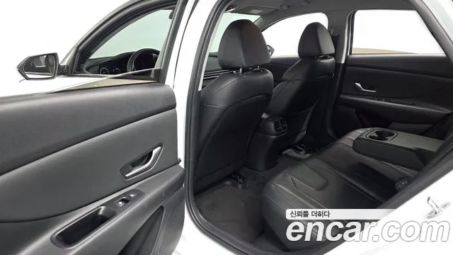 2023 Hyundai Avante Hybrid (Cn7) Modern Sold VIN KMHLM41JGPU028614 – front exterior