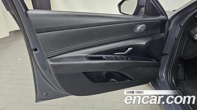 2025 Hyundai The New Avante Hybrid (CN7) Smart Sold VIN KMHLM41JGSU131071 – side profile