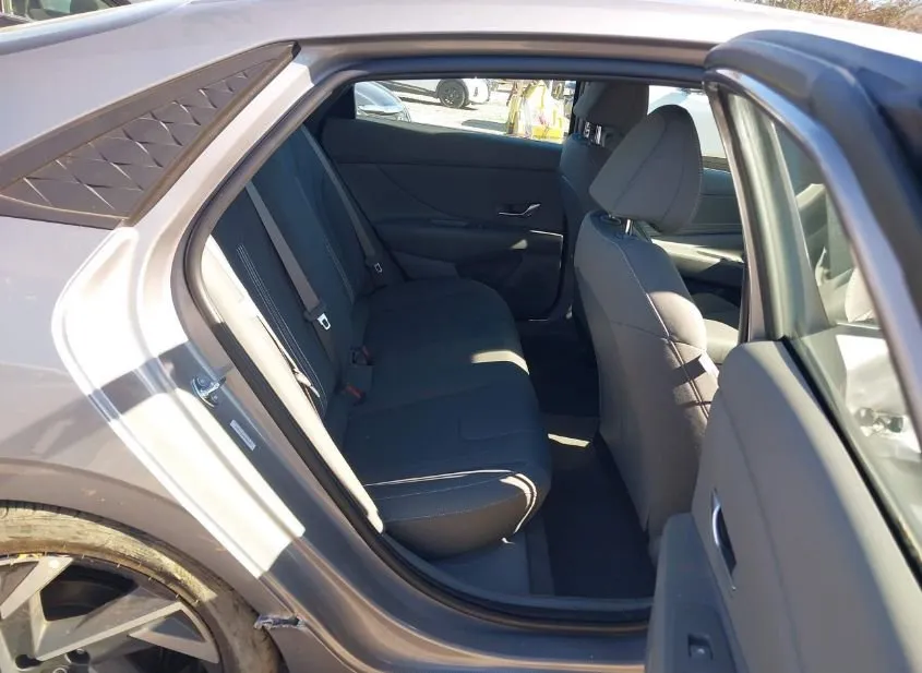 2025 HYUNDAI Elantra Used VIN KMHLM4DG4SU986933 – dashboard