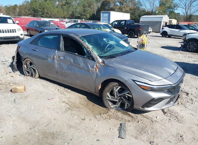 2025 HYUNDAI Elantra Used VIN KMHLM4DG4SU986933 – photo 13