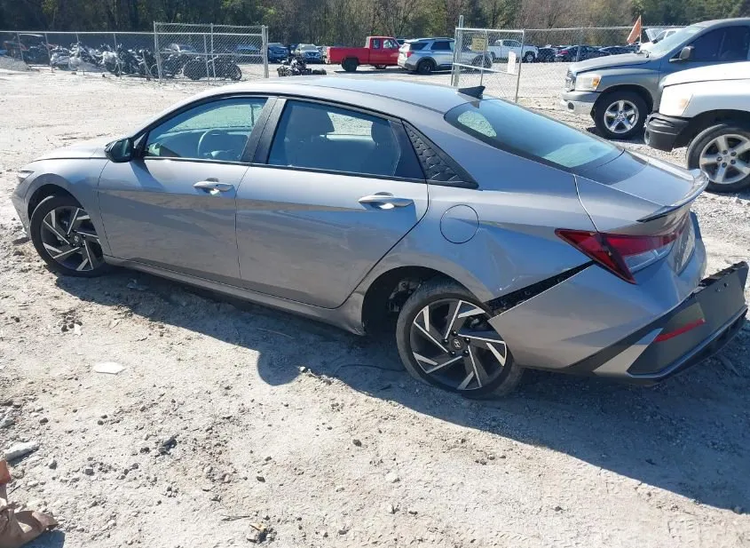 2025 HYUNDAI Elantra Used VIN KMHLM4DG4SU986933 – photo 15