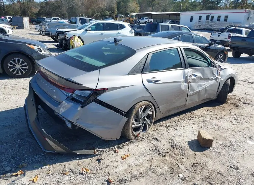 2025 HYUNDAI Elantra Used VIN KMHLM4DG4SU986933 – photo 17