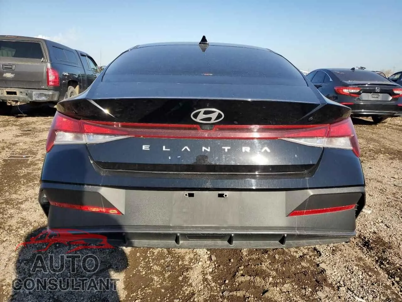 2024 HYUNDAI ELANTRA Damaged VIN KMHLM4DG9RU752068 – engine bay