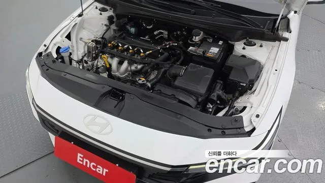 2025 Hyundai The New Avante (CN7) 1.6 LPi Sold VIN KMHLN41ABSU913350 – engine bay