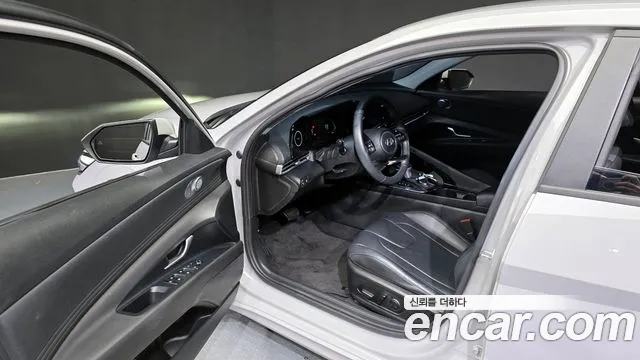 2024 Hyundai The New Avante (CN7) 1.6 Sold VIN KMHLN41EERU660070 – trunk area