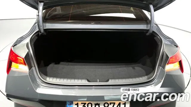 2024 Hyundai The New Avante (CN7) 1.6 Sold VIN KMHLN41EERU793087 – side profile