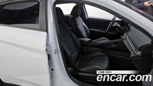2024 Hyundai The New Avante (CN7) 1.6 Sold VIN KMHLN41EERU795203 – engine bay