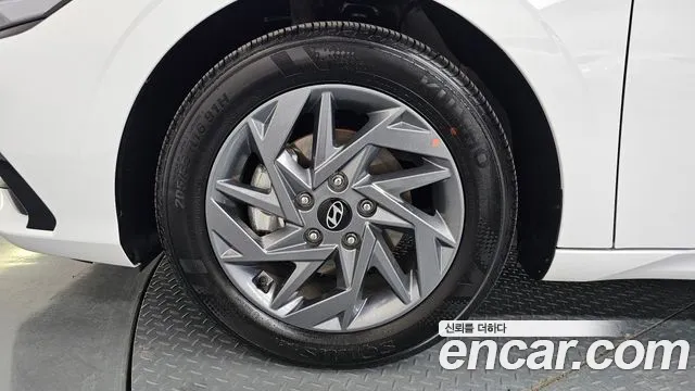 2025 Hyundai The New Avante (CN7) 1.6 Sold VIN KMHLN41EESU000213 – trunk area