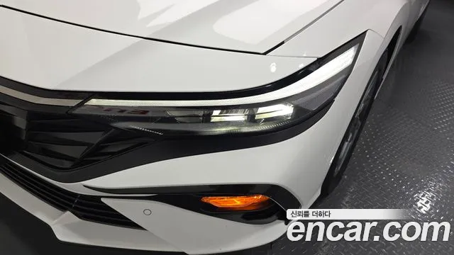 2026 Hyundai The New Avante (CN7) 1.6 Sold VIN KMHLN41EETU034208 – trunk area 2026 Hyundai The New Avante (CN7) 1.6 Sold VIN KMHLN41EETU034208 – trunk area