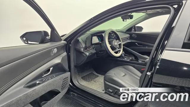 2026 Hyundai The New Avante (CN7) 1.6 Sold VIN KMHLN41EETU117909 – dashboard