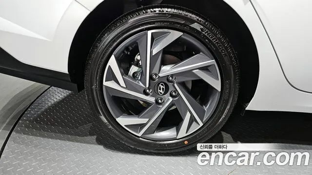 2026 Hyundai The New Avante (CN7) 1.6 Sold VIN KMHLN41EETU149950 – photo 17