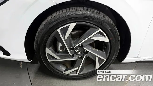 2025 Hyundai The New Avante Hybrid (CN7) Modern Sold VIN KMHLN41JGSU156268 – odometer reading