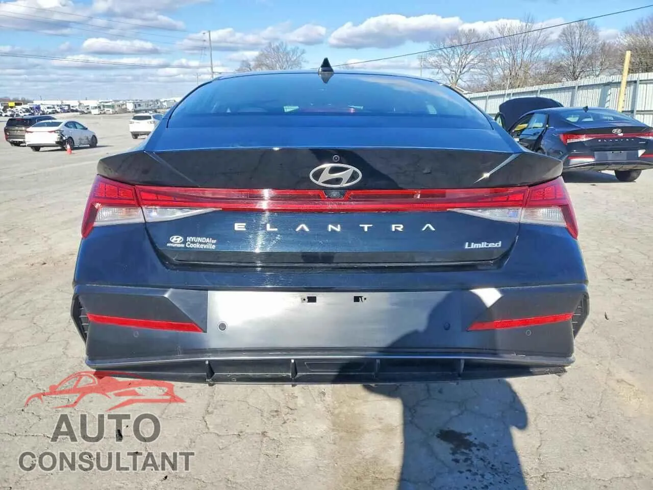 2024 HYUNDAI ELANTRA Damaged VIN KMHLP4DG7RU662778 – engine bay
