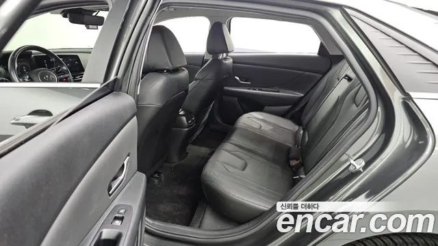 2021 Hyundai Avante (CN7) 1.6 Sold VIN KMHLR41EEMU015400 – side profile
