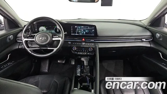 2021 Hyundai Avante (CN7) 1.6 Sold VIN KMHLR41EEMU015400 – dashboard