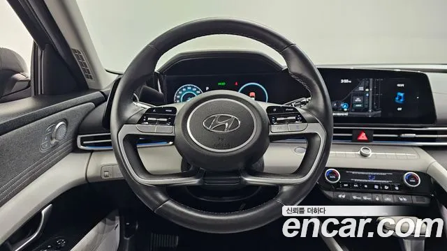 2021 Hyundai Avante (CN7) 1.6 Sold VIN KMHLR41EEMU097717 – exterior detail 2021 Hyundai Avante (CN7) 1.6 Sold VIN KMHLR41EEMU097717 – exterior detail