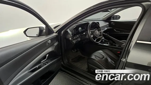 2021 Hyundai Avante (CN7) 1.6 Sold VIN KMHLR41EEMU106701 – rear exterior
