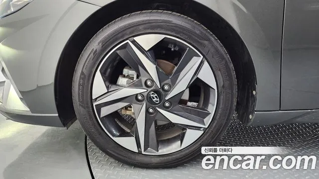 2021 Hyundai Avante (CN7) 1.6 Sold VIN KMHLR41EEMU127626 – exterior detail