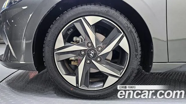 2021 Hyundai Avante (CN7) 1.6 Sold VIN KMHLR41EEMU135588 – undercarriage