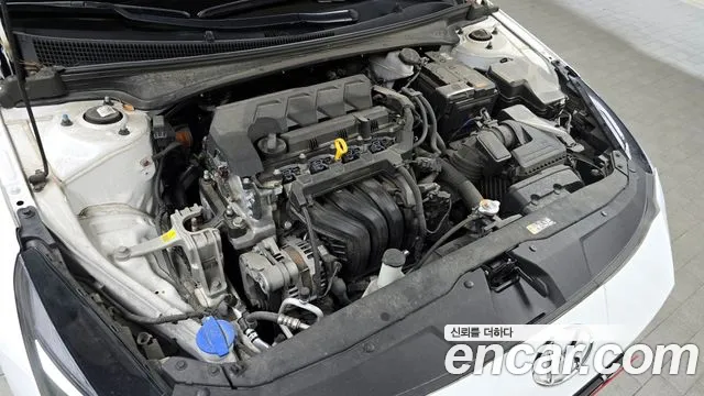 2021 Hyundai Avante (Cn7) 1.6 Sold VIN KMHLR41EEMU198924 – front exterior