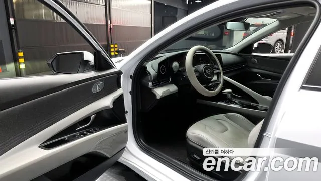 2021 Hyundai Avante (CN7) 1.6 Sold VIN KMHLR41EEMU223713 – interior seats