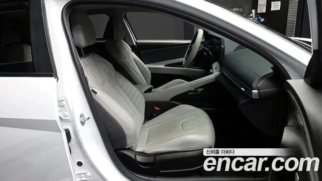 2021 Hyundai Avante (CN7) 1.6 Sold VIN KMHLR41EEMU223713 – exterior detail