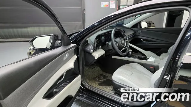 2022 Hyundai Avante (CN7) 1.6 Sold VIN KMHLR41EENU300709 – engine bay