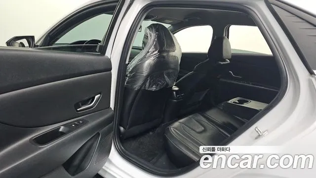 2022 Hyundai Avante (CN7) 1.6 Sold VIN KMHLR41EENU302163 – interior seats