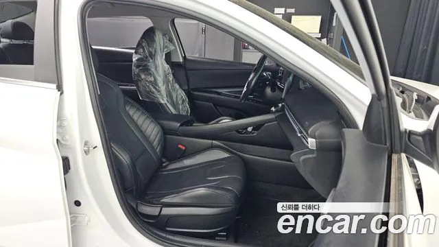2022 Hyundai Avante (CN7) 1.6 Sold VIN KMHLR41EENU302163 – trunk area