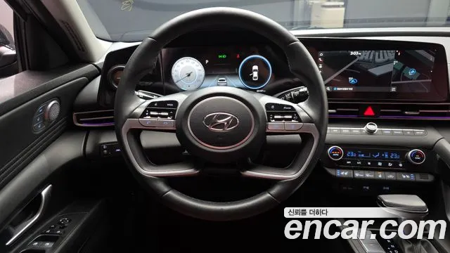 2022 Hyundai Avante (CN7) 1.6 Sold VIN KMHLR41EENU302774 – dashboard