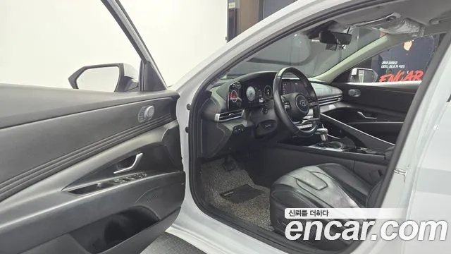 2022 Hyundai Avante (CN7) 1.6 Sold VIN KMHLR41EENU302823 – exterior detail