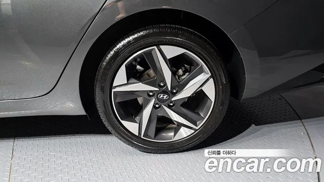 2023 Hyundai Avante (CN7) 1.6 Sold VIN KMHLR41EEPU362489 – interior seats