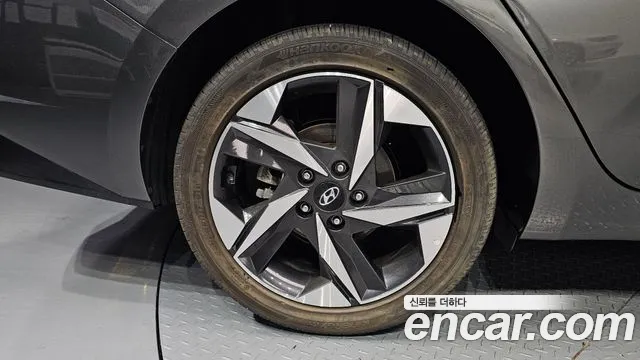 2023 Hyundai Avante (CN7) 1.6 Sold VIN KMHLR41EEPU529826 – trunk area