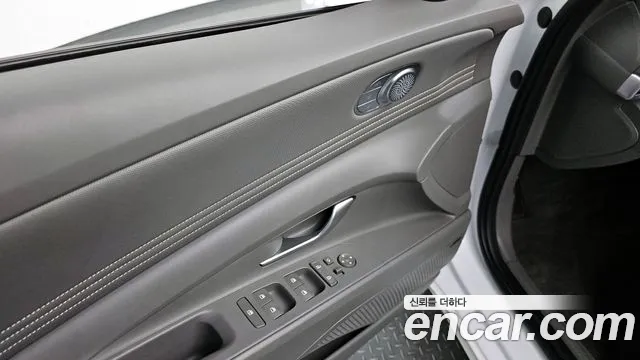 2024 Hyundai The New Avante (CN7) 1.6 Sold VIN KMHLR41EERU594603 – rear exterior