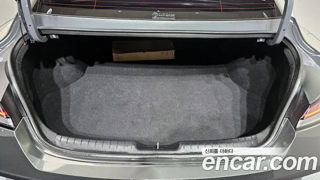 2024 Hyundai The New Avante (CN7) 1.6 Sold VIN KMHLR41EERU722183 – dashboard 2024 Hyundai The New Avante (CN7) 1.6 Sold VIN KMHLR41EERU722183 – dashboard