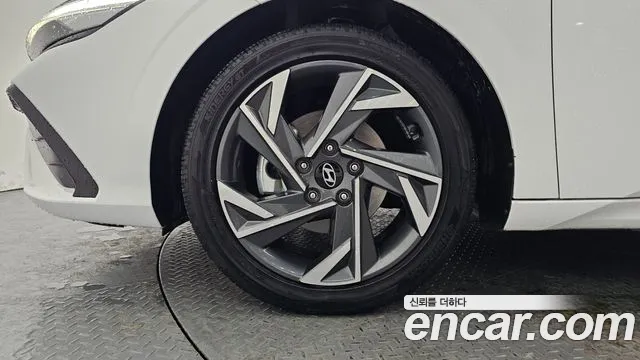 2024 Hyundai The New Avante (CN7) 1.6 Sold VIN KMHLR41EERU724616 – exterior detail