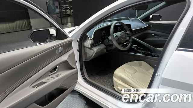 2025 Hyundai The New Avante (Cn7) 1.6 Sold VIN KMHLR41EESU003871 – front exterior