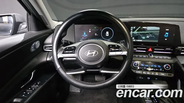 2025 Hyundai The New Avante (CN7) 1.6 Sold VIN KMHLR41EESU866390 – exterior detail