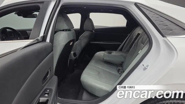 2025 Hyundai The New Avante (CN7) 1.6 Sold VIN KMHLR41EESU953877 – photo 15 2025 Hyundai The New Avante (CN7) 1.6 Sold VIN KMHLR41EESU953877 – photo 15