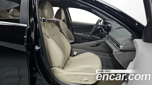 2026 Hyundai The New Avante (CN7) 1.6 Sold VIN KMHLR41EETU091104 – dashboard 2026 Hyundai The New Avante (CN7) 1.6 Sold VIN KMHLR41EETU091104 – dashboard
