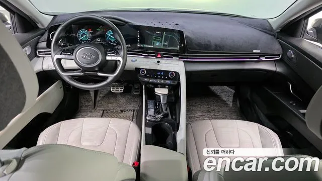 2021 Hyundai Avante Hybrid (CN7) Inspiration Sold VIN KMHLR41JGMU002529 – dashboard