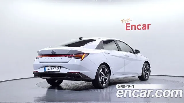2021 Hyundai Avante Hybrid (CN7) Inspiration Sold VIN KMHLR41JGMU003030 – interior seats 2021 Hyundai Avante Hybrid (CN7) Inspiration Sold VIN KMHLR41JGMU003030 – interior seats