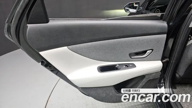 2021 Hyundai Avante Hybrid (CN7) Inspiration Sold VIN KMHLR41JGMU008528 – dashboard 2021 Hyundai Avante Hybrid (CN7) Inspiration Sold VIN KMHLR41JGMU008528 – dashboard