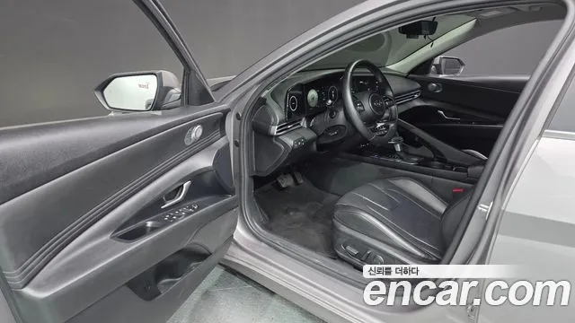 2021 Hyundai Avante Hybrid (CN7) Inspiration Sold VIN KMHLR41JGMU011037 – odometer reading