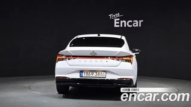 2022 Hyundai Avante Hybrid (CN7) Inspiration Sold VIN KMHLR41JGNU021508 – interior seats 2022 Hyundai Avante Hybrid (CN7) Inspiration Sold VIN KMHLR41JGNU021508 – interior seats