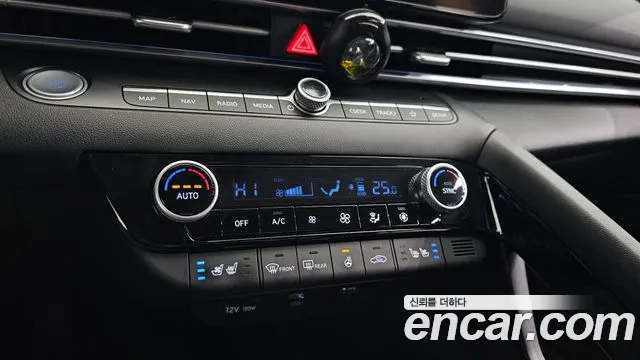 2023 Hyundai Avante Hybrid (CN7) Inspiration Sold VIN KMHLR41JGPU038957 – dashboard